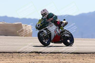 media/Dec-08-2024-CVMA (Sun) [[267e5a7075]]/Race 4-Amateur Supersport Middleweight/